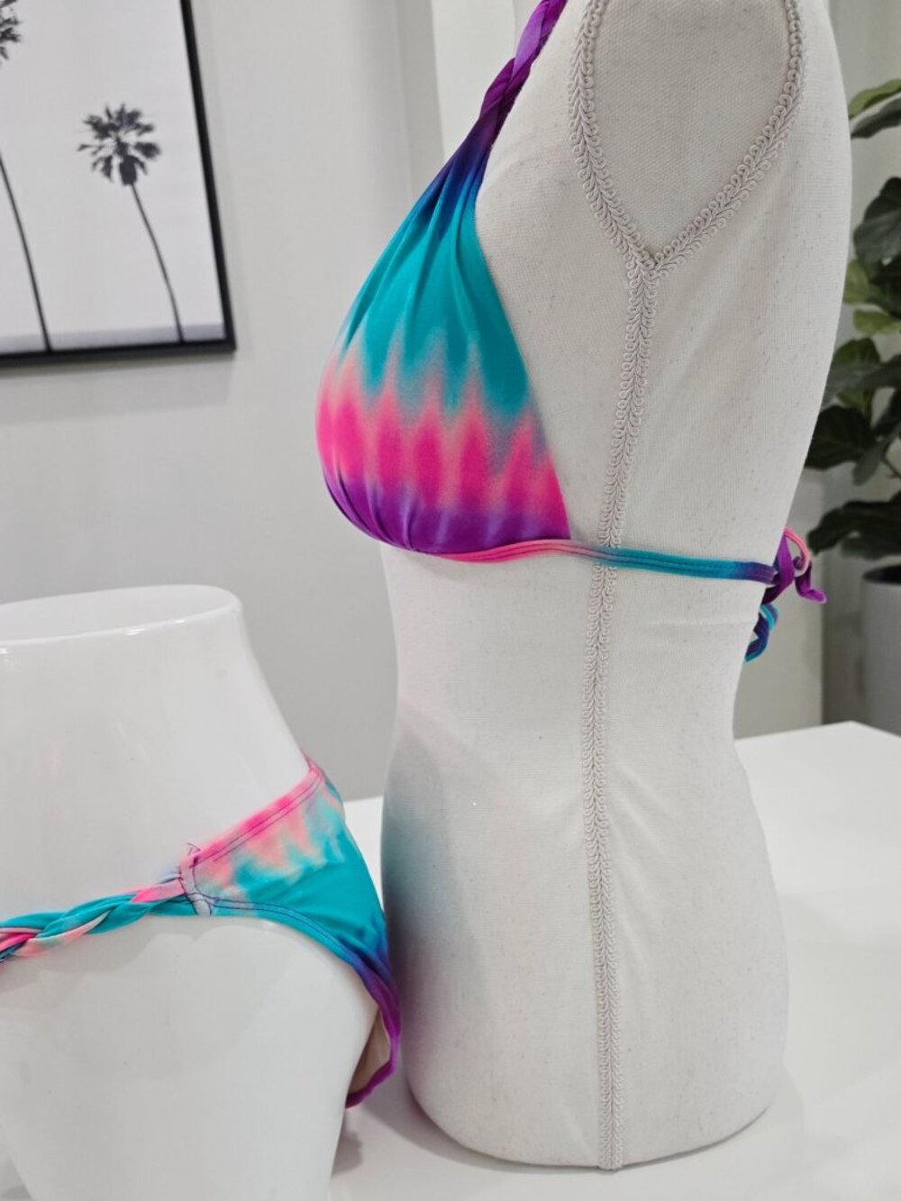 George ✦ Tie-Dye Braided Bikini Set ✦ Halter Top & Side-Tie Bottoms L/XL - Picture 4 of 9